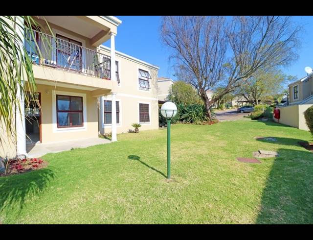 2 BEDROOM APARTMENT FOR SALE IN ROBINDALE